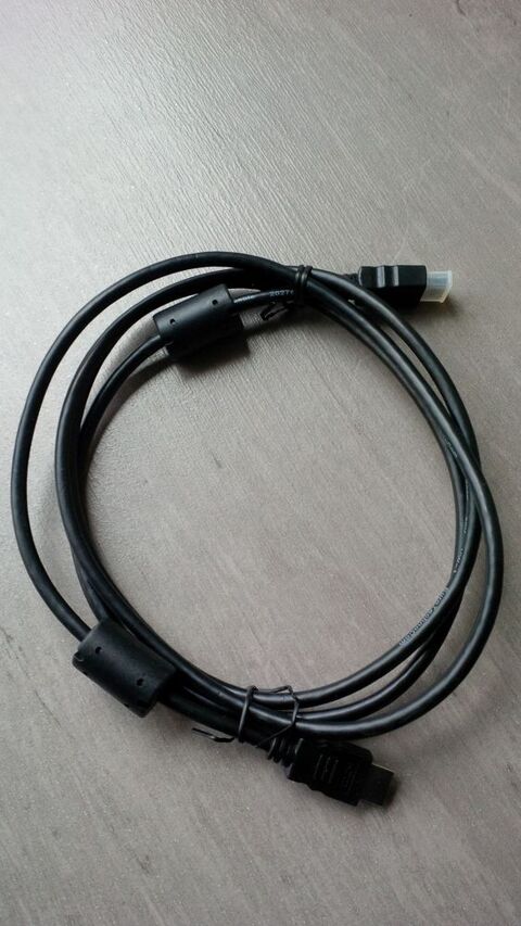 Câble HDMI ? Long 2.04m pour HD 10 Le Pecq (78)