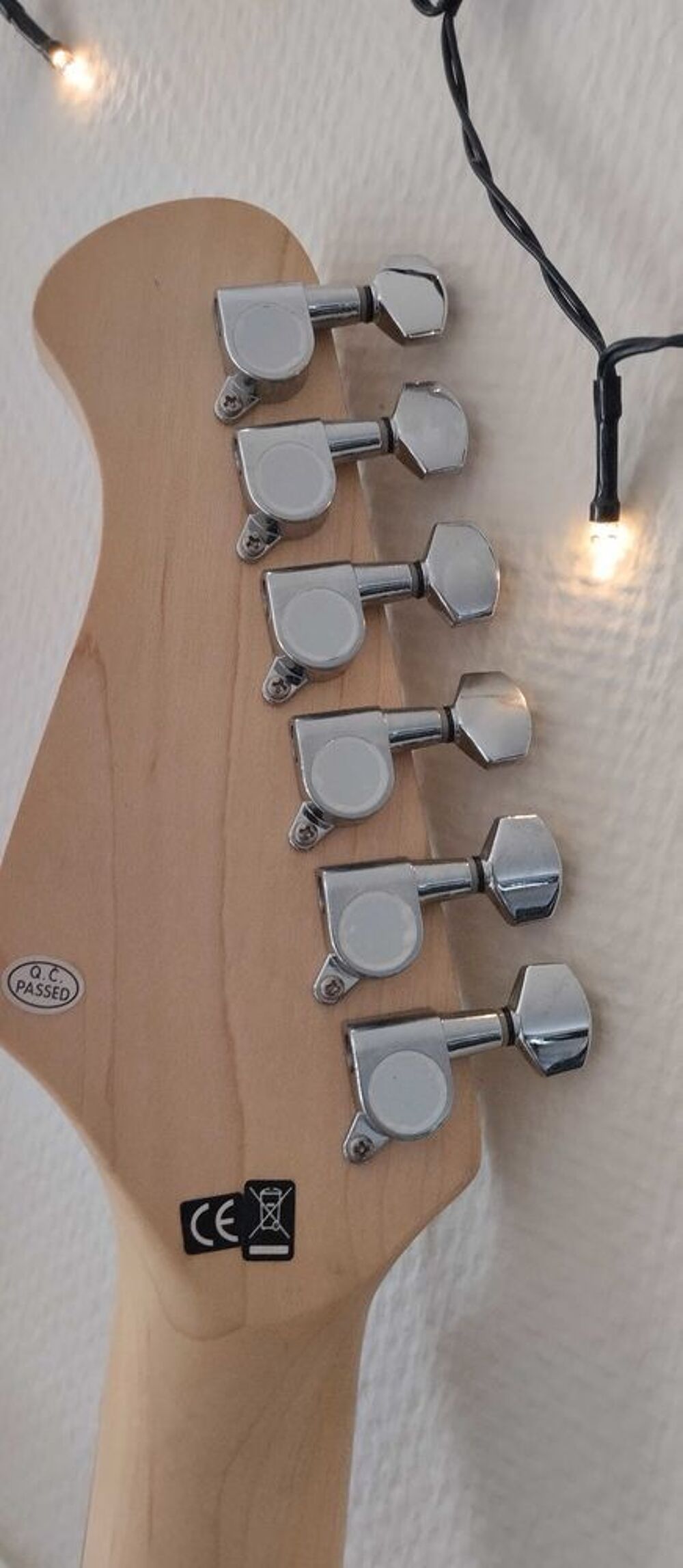 Guitare &eacute;lectrique + ampli Instruments de musique