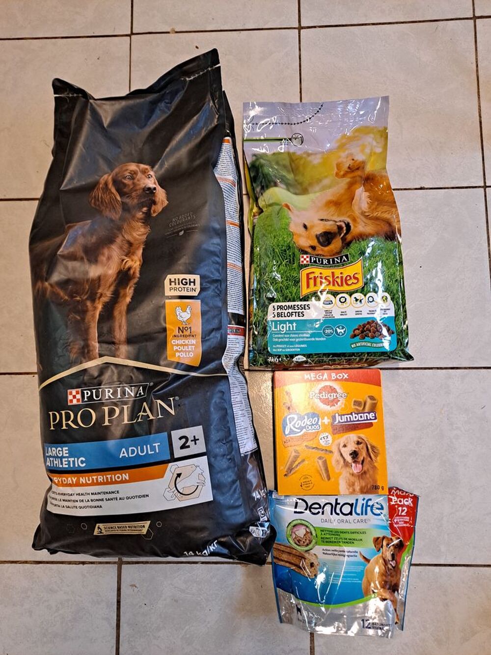 Nourriture pour chien Jardin
