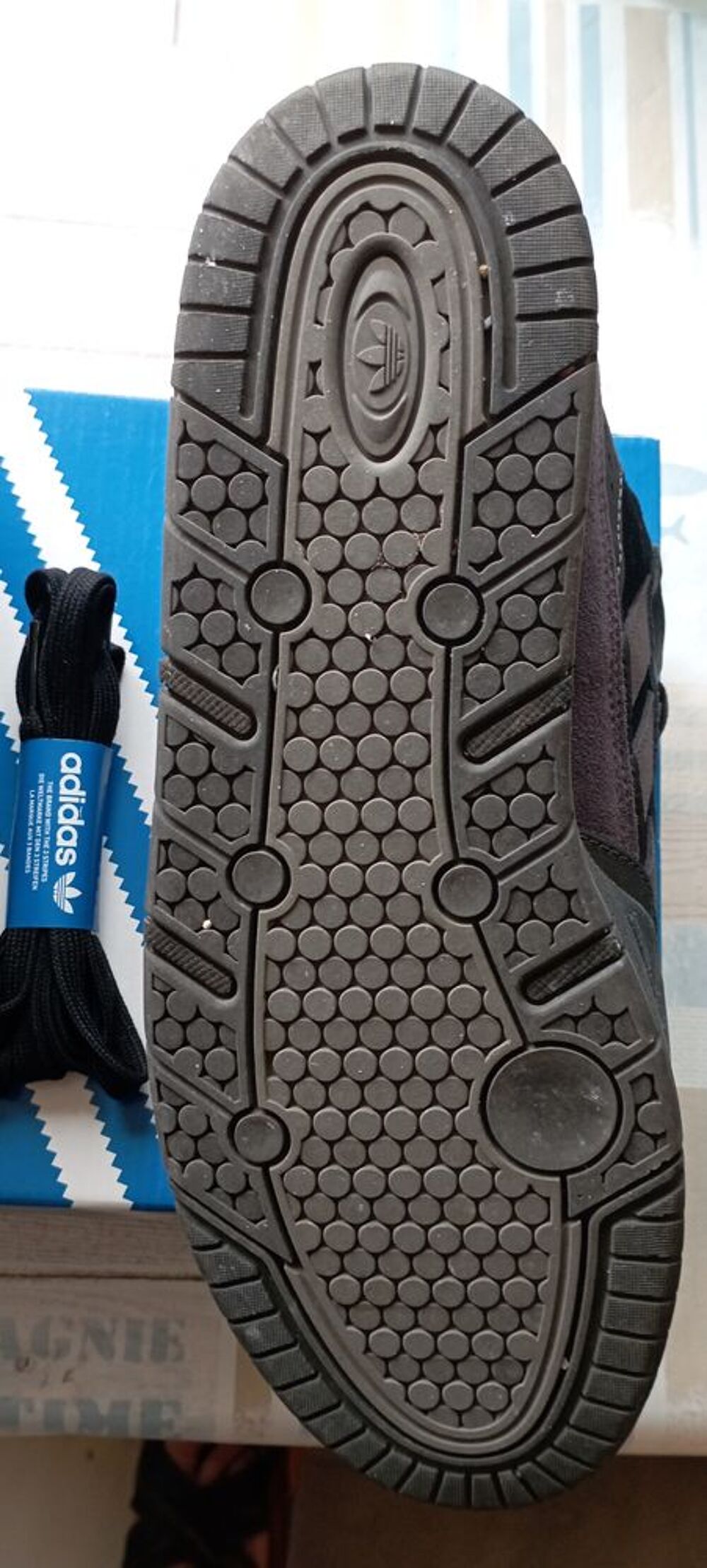 Chaussures ADIDAS Chaussures