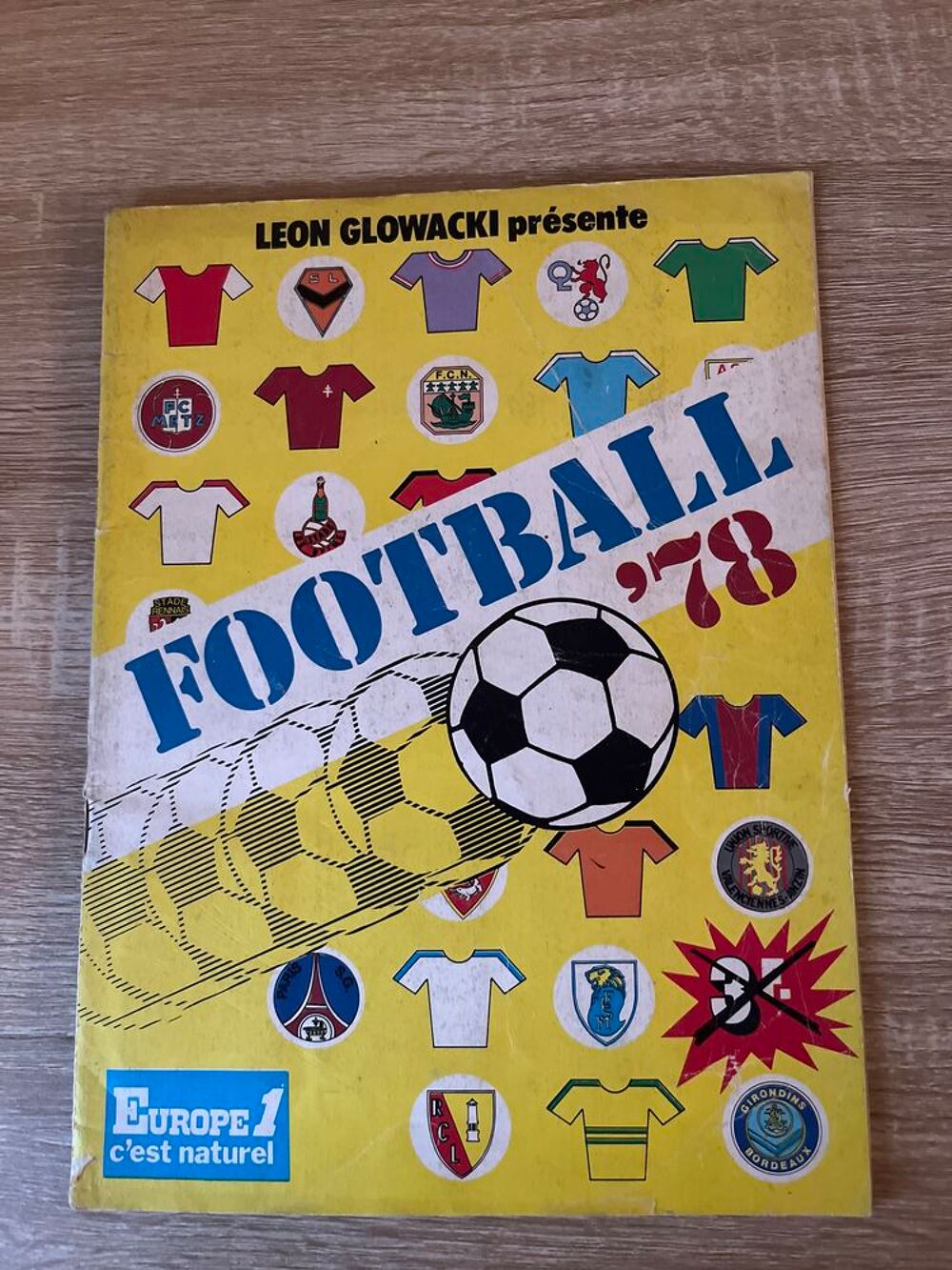 Album autocollants football "&nbsp; L&eacute;on Glowacki&nbsp;" football 1978 