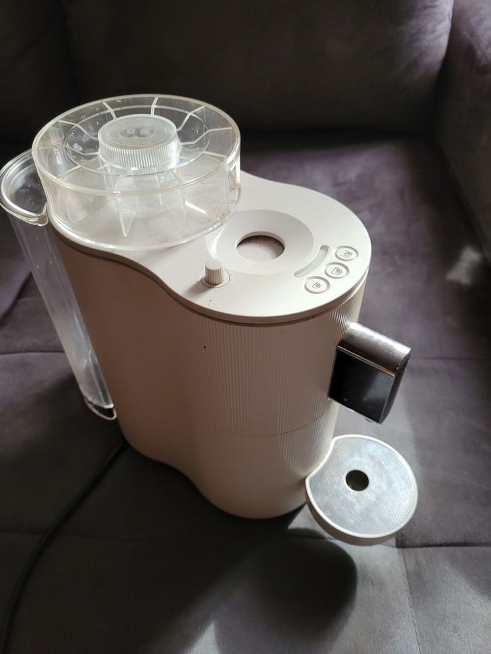Cafeti&egrave;re Coffeeb &agrave; boules de caf&eacute;. Comme.neuve. Electroménager