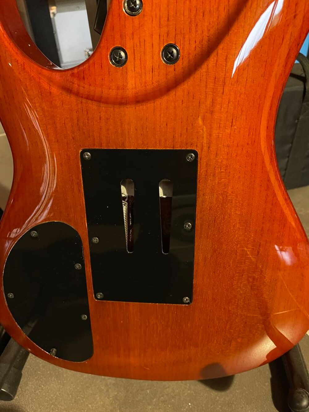 Guitare Lag Arkane AF200
Instruments de musique
