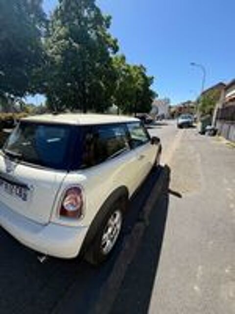 One Hatch 75 ch 2011 occasion 94310 Orly