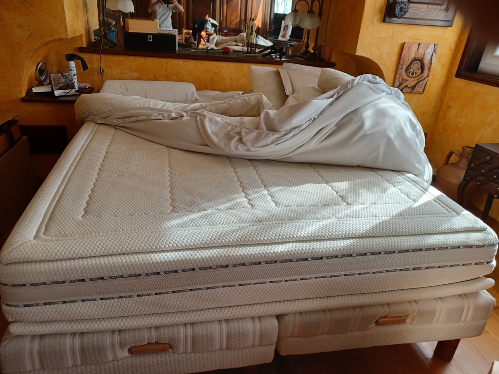 grand lit 160x200 Meubles