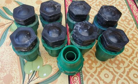 9 Bouchons de montage pour arrosage 16mm 15 Vias (34)