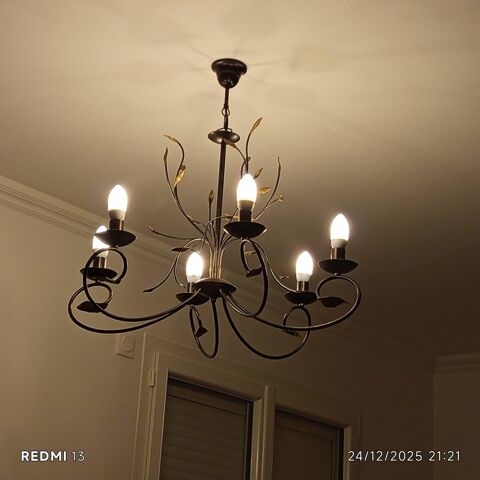 CHERCHE LUSTRE 0 Saint-Ouen (93)