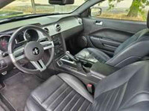 Mustang 4.6 V8 GT 305CH 2008 occasion 33560 Carbon-Blanc