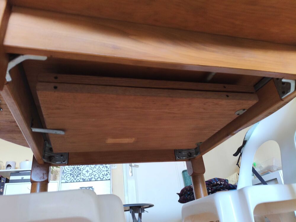 table ronde en bois Meubles