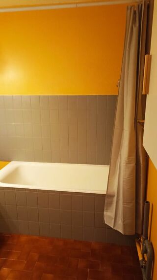  Appartement à louer 2 pièces 53 m² Tassin-la-demi-lune