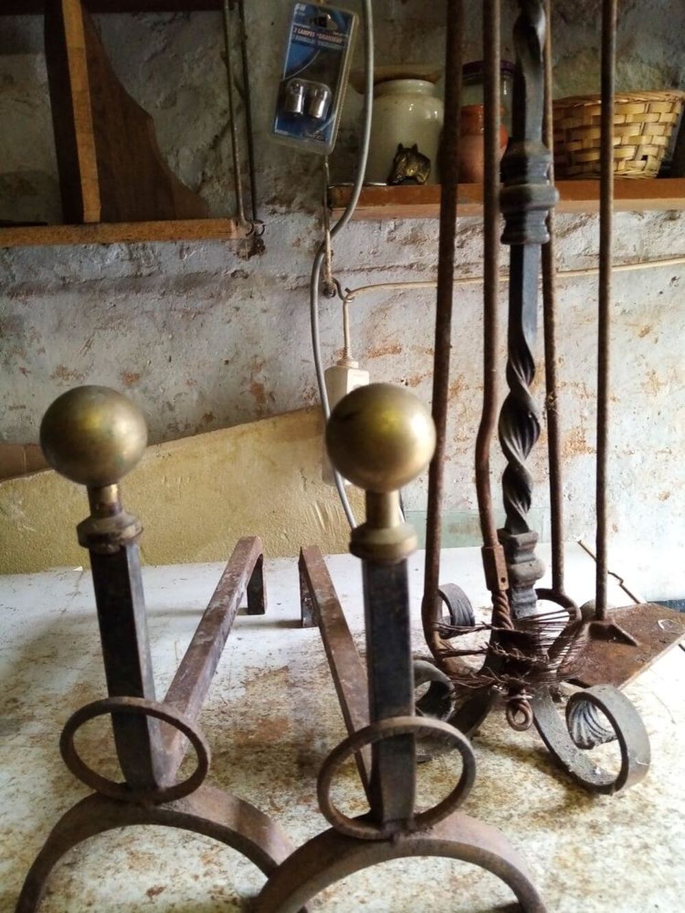 chenets et porte ustensiles de chemin&eacute;e Décoration