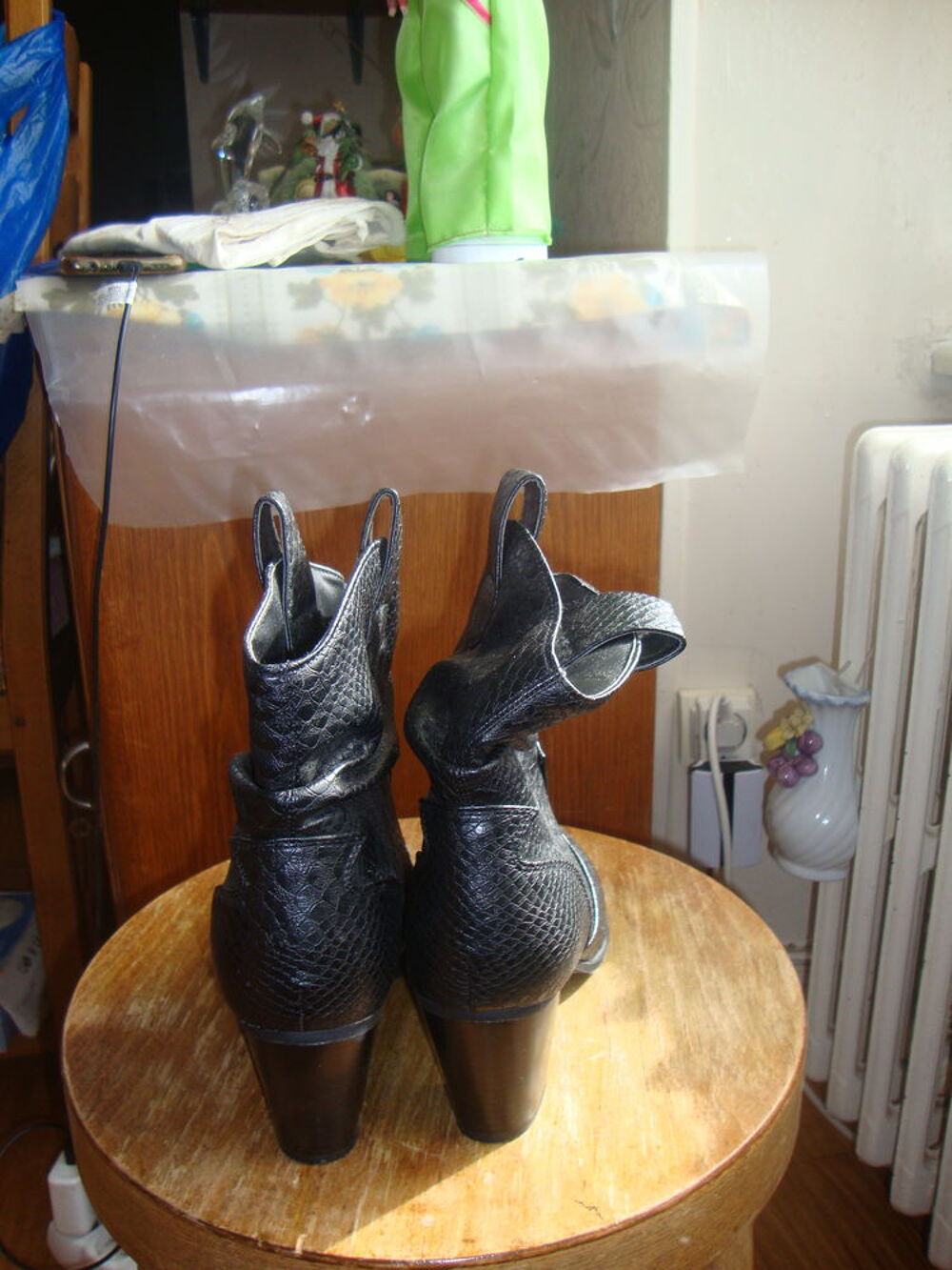 bottines noires, Chaussures