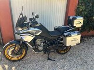 CF MOTO 2023 occasion 83136 Forcalqueiret