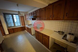  Maison à vendre 8 pièces 235 m²