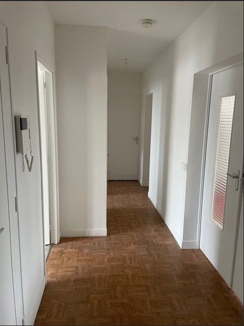  Appartement � louer 4 pi�ces 77 m�