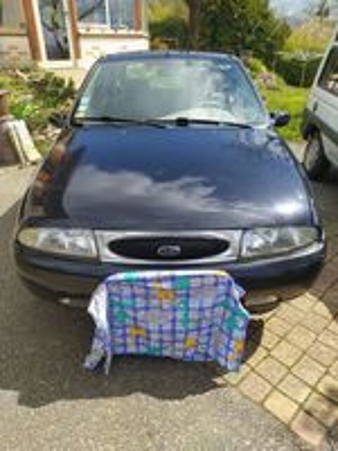 Fiesta 1.4i Ghia 1997 occasion 38840 Saint-Bonnet-de-Chavagne