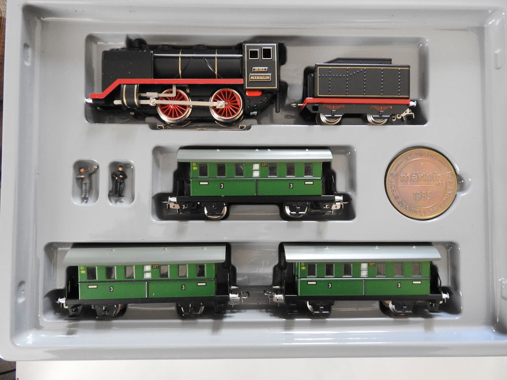Echelle HO - M&auml;rklin coffret vintage ref 0050 &eacute;tat neuf 
