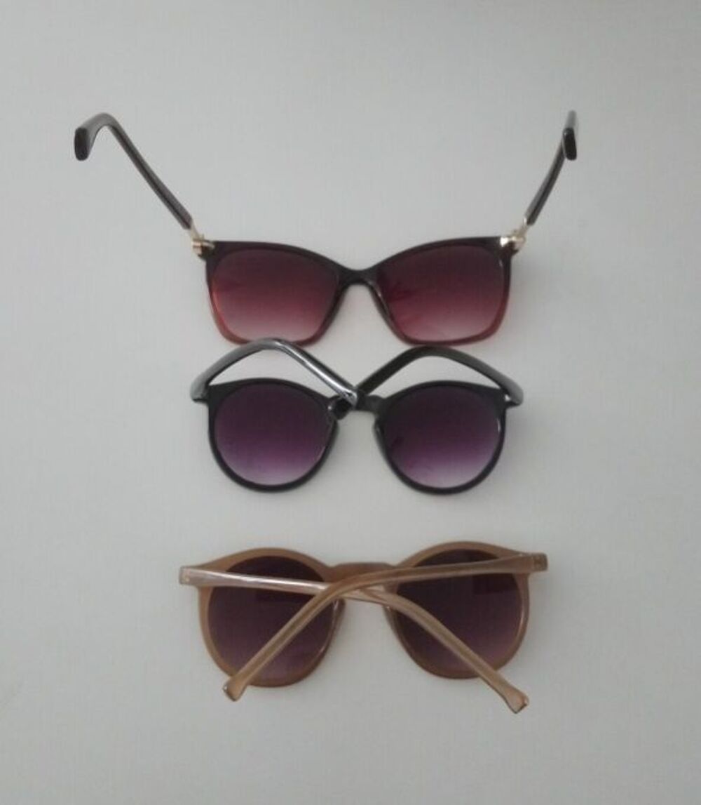 3 paires de lunettes de soleil Bijoux et montres