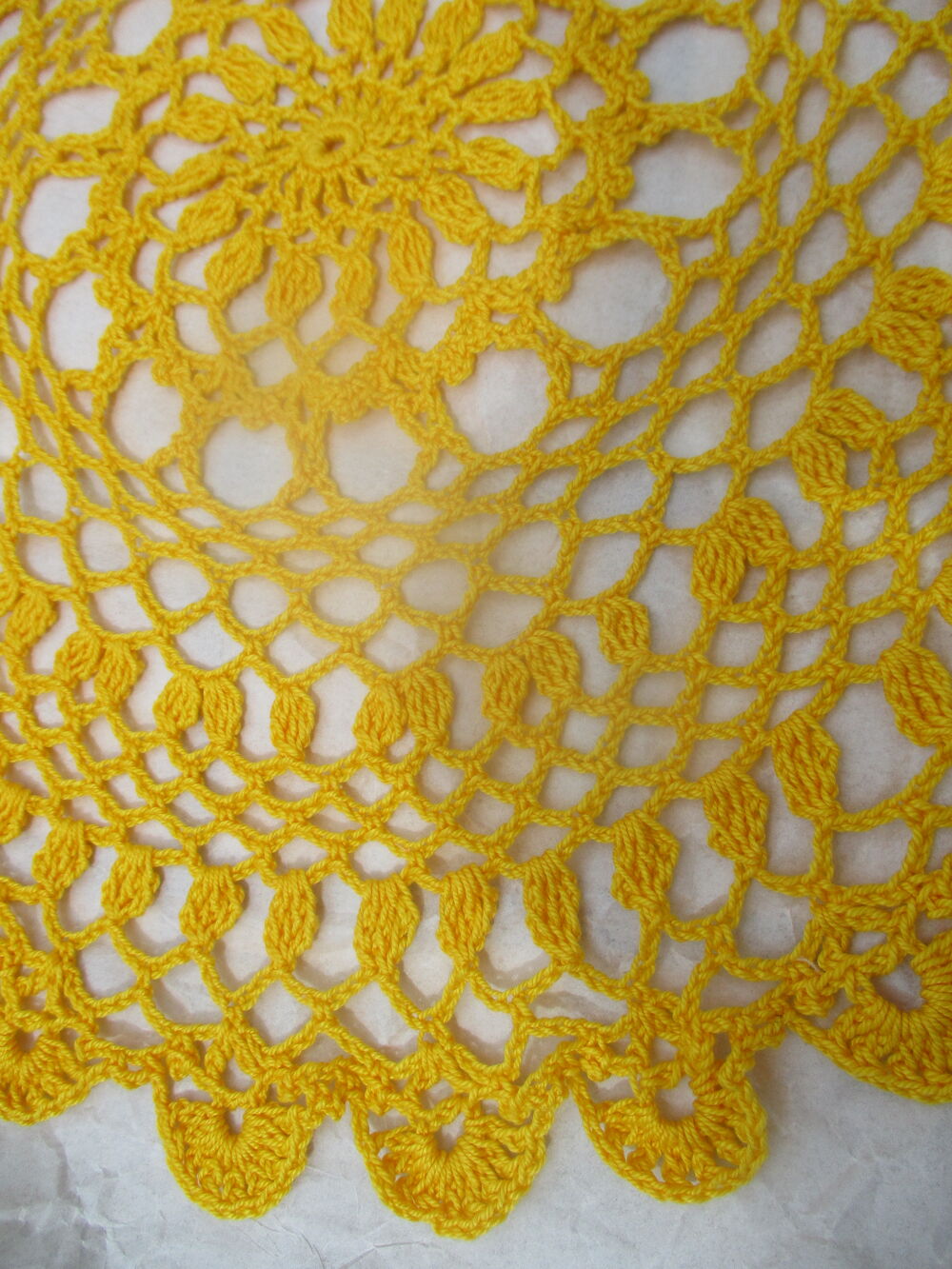 Napperon au Crochet fait main : Rond de 37 cm Décoration