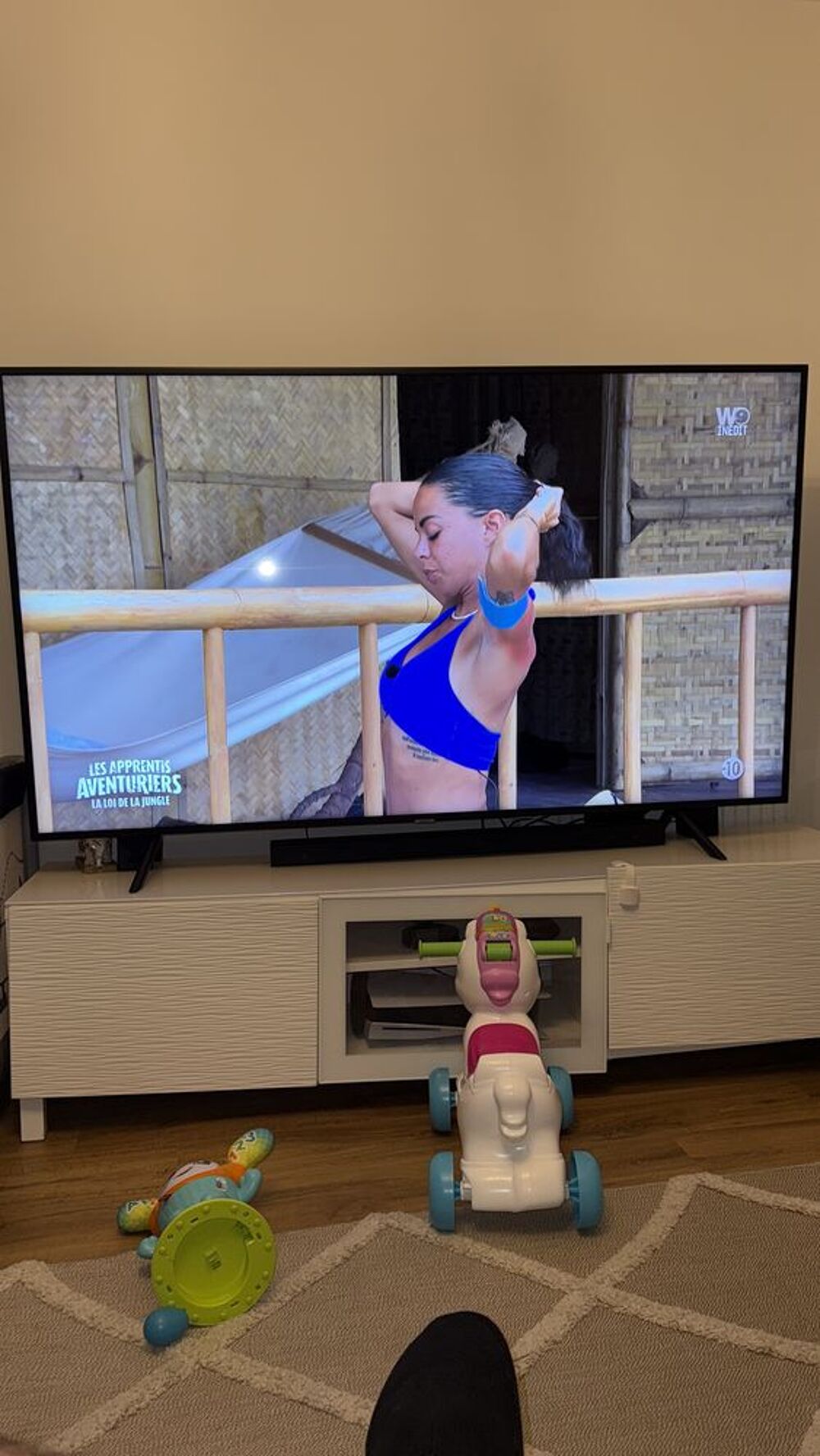 Samsung 185 cm 75 ? Photos/Video/TV