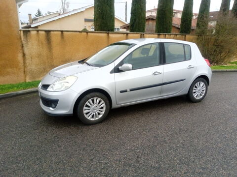 Renault clio iii 