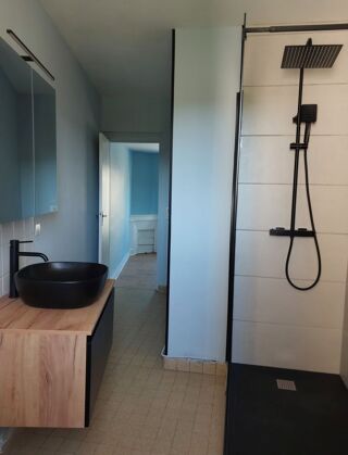  Appartement à louer 2 pièces 45 m² Lacapelle-marival