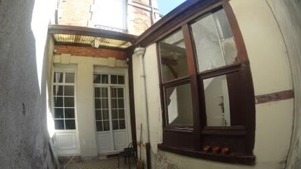 Location Appartement F1 meublé et équipé idéal pour étudiant en hypercentre Reims