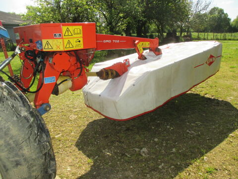 Faucheuse Kuhn 702 4000 79120 Chey