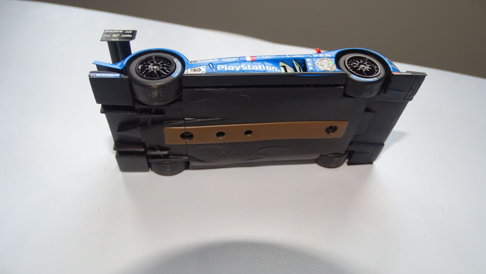E 84 -Miniature SPARK N&deg; 17 1/43
LE MANS 2007
Jeux / jouets