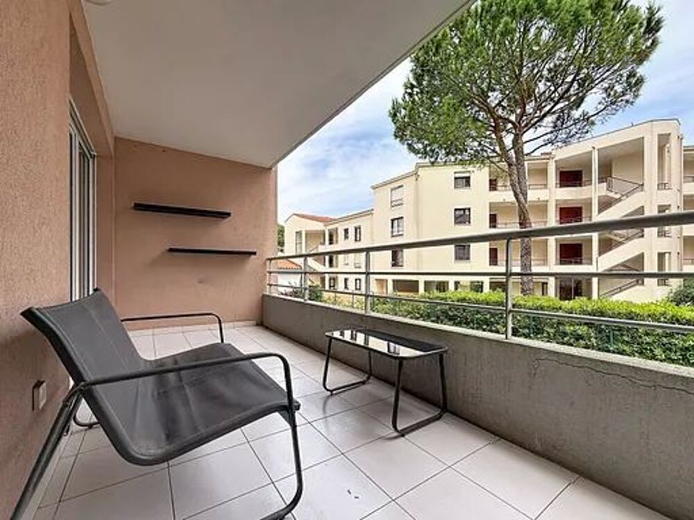 Vente Appartement CANNES-MONTFLEURY- LA PERLE DU MOMENT-hyper central et en baisse de prix - 38m2 avec terrasse  et emplacement de parking extérieur  numéroté et privé . Cannes