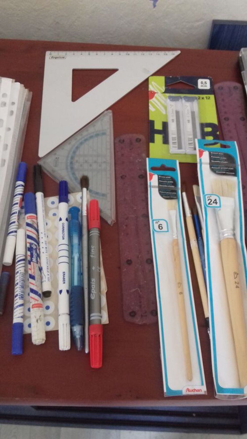 Fourniture scolaire Meubles