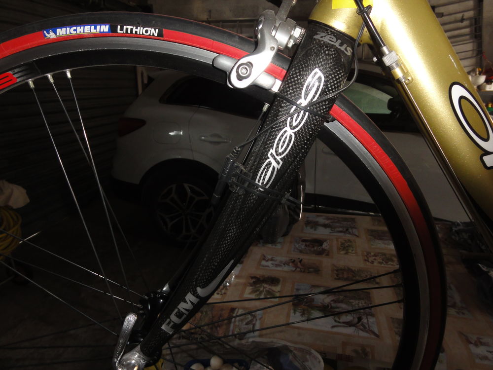 v&eacute;lo route Sports