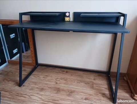 Bureau  gaming  50 Jeufosse (78)