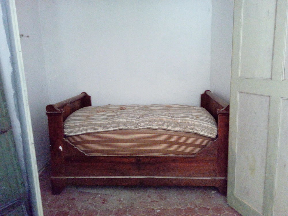 lit en bois ancien Meubles