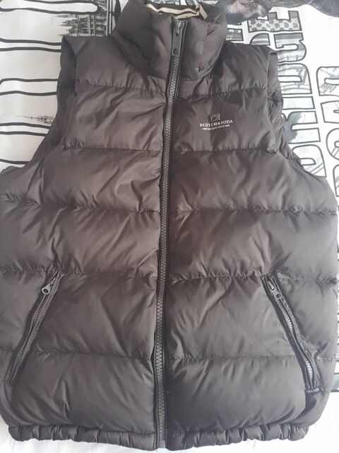 Doudoune marron sans manches en duvet tr�s chaude. 30 Publier (74)