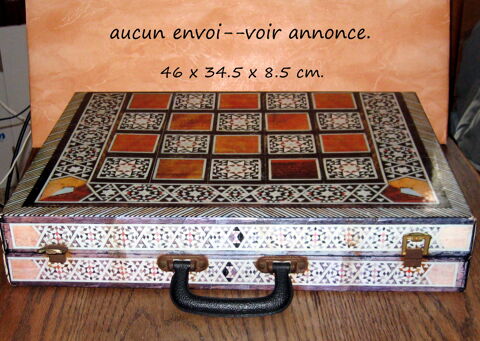 grande mallette de jeux vintage et complete. 20 Wattrelos (59)