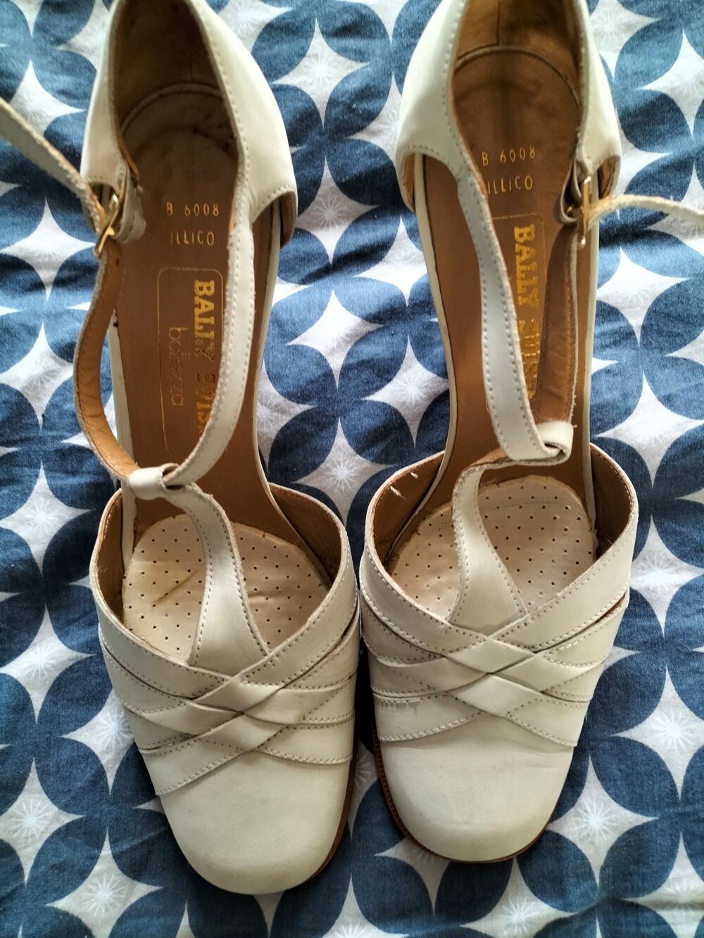 Chaussures Bally pointure 41 Chaussures