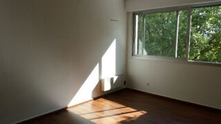  Appartement à louer 1 pièce 27 m²