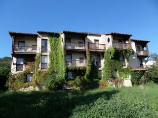  Maison à vendre 15 + pièces 750 m²
