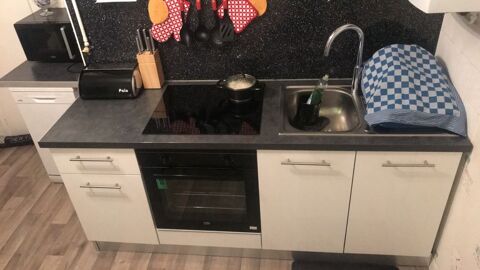 Cuisine complte blanc laqu avec four plaque cuisson hotte 700 Creil (60)