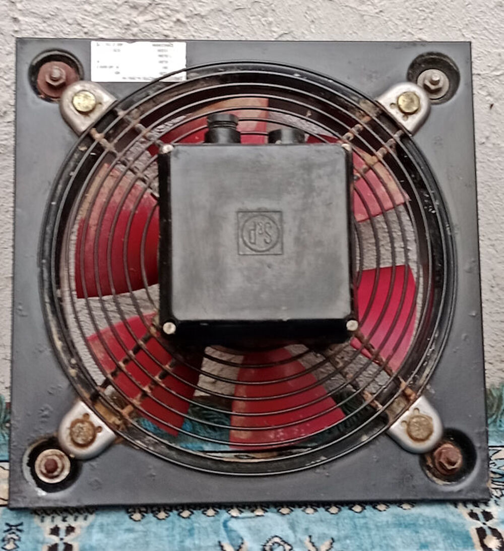 ventilateurs puissant S&amp;P CK42369999 Dimension: 31,5 cm 
Electroménager