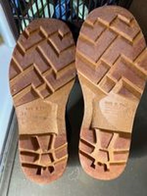   CHAUSSURES DE JARDIN EN CAOUTCHOUC 