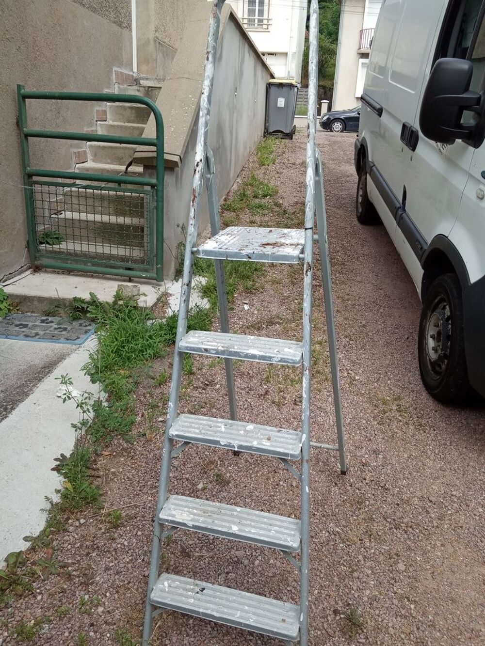 Escabeau m&eacute;tallique 5 marches Bricolage