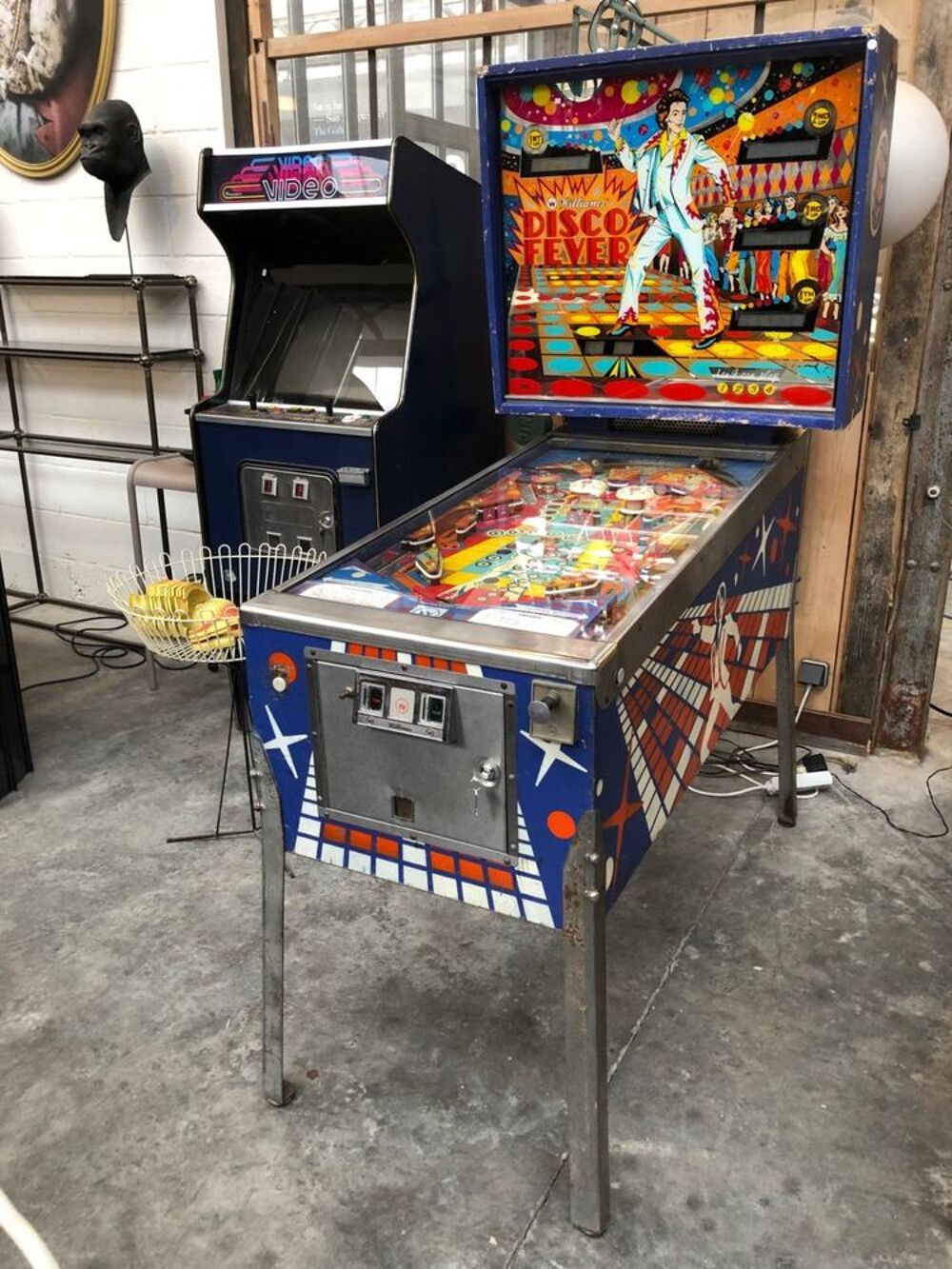 rach&egrave;te flipper &eacute;lectronique et babyfoot de bar Jeux / jouets