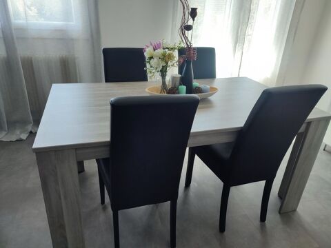 Table 140 Le Creusot (71)