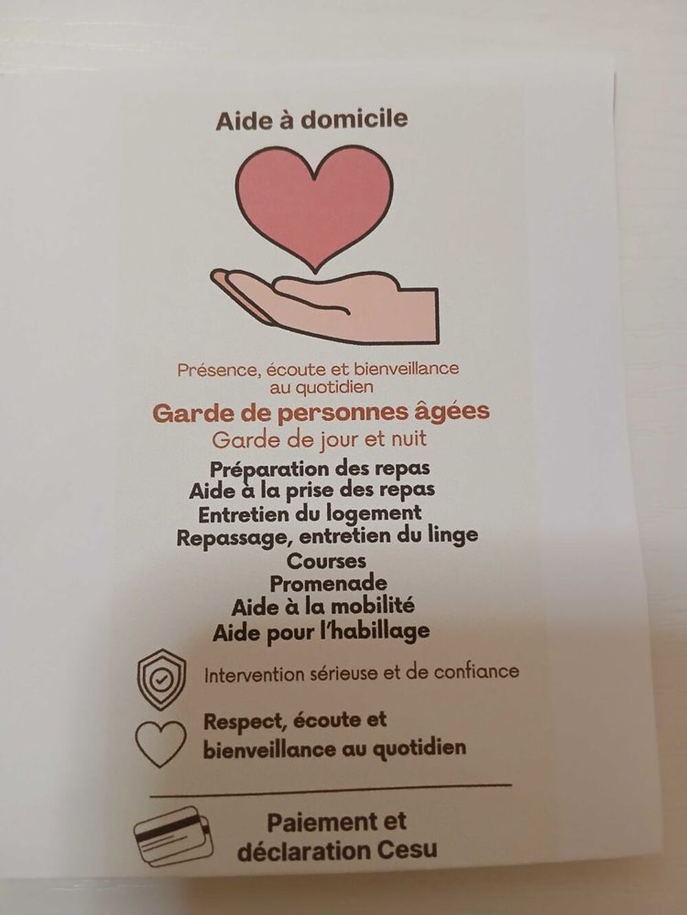   Auxiliaire de vie, Aide à   domicile 