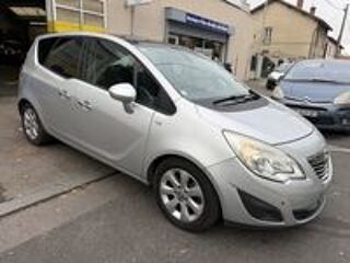 Meriva 1.7 CDTI - 110 FAP Start/Stop Cosmo 2013 occasion 69200 V&eacute;nissieux