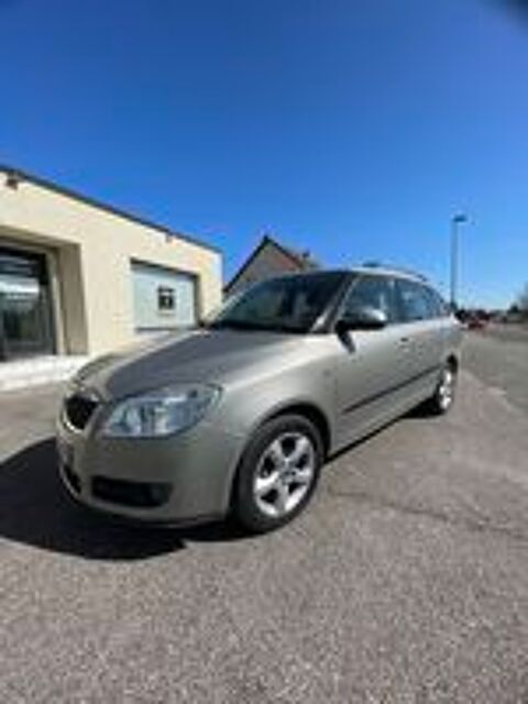 Annonce voiture Skoda Fabia 4490 