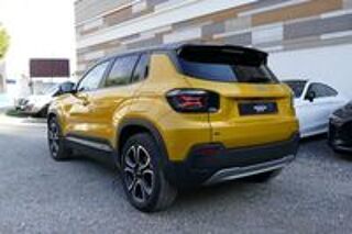 Avenger 115kW 4x2 Altitude 2023 occasion 13600 La Ciotat