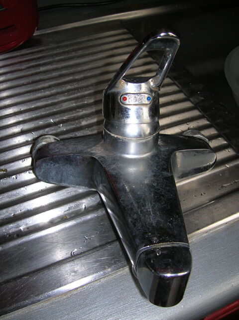 mitigeur baignoire Jacob Delafon Reims (51)